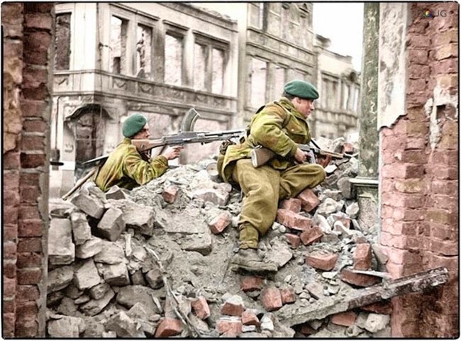 Rare WWII Pictures In Color