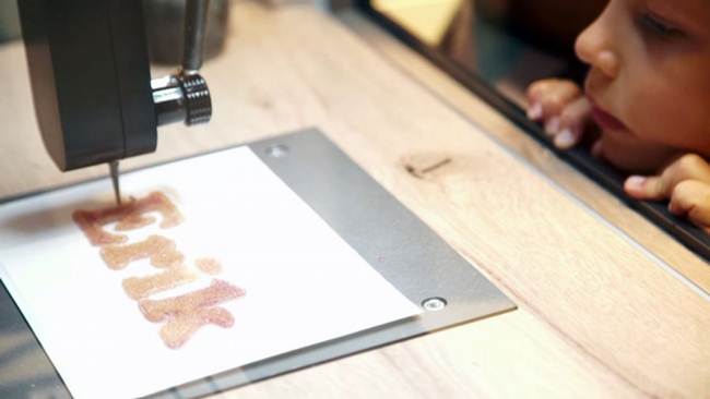 Now You Can Create your Dream Candy With The Help Of This Special 3D Printer